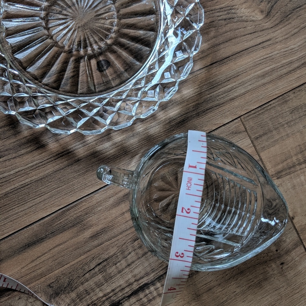 Early 1900's Etched Crystal Creamer + Dish - Picture 7 of 8